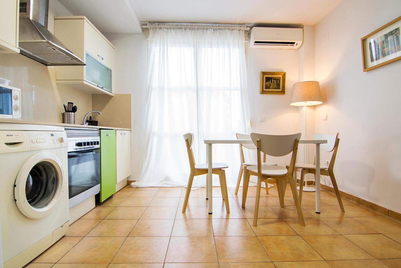 Vlc Host - Doctor Lluch Apartment บาเลนเซีย ภายนอก รูปภาพ
